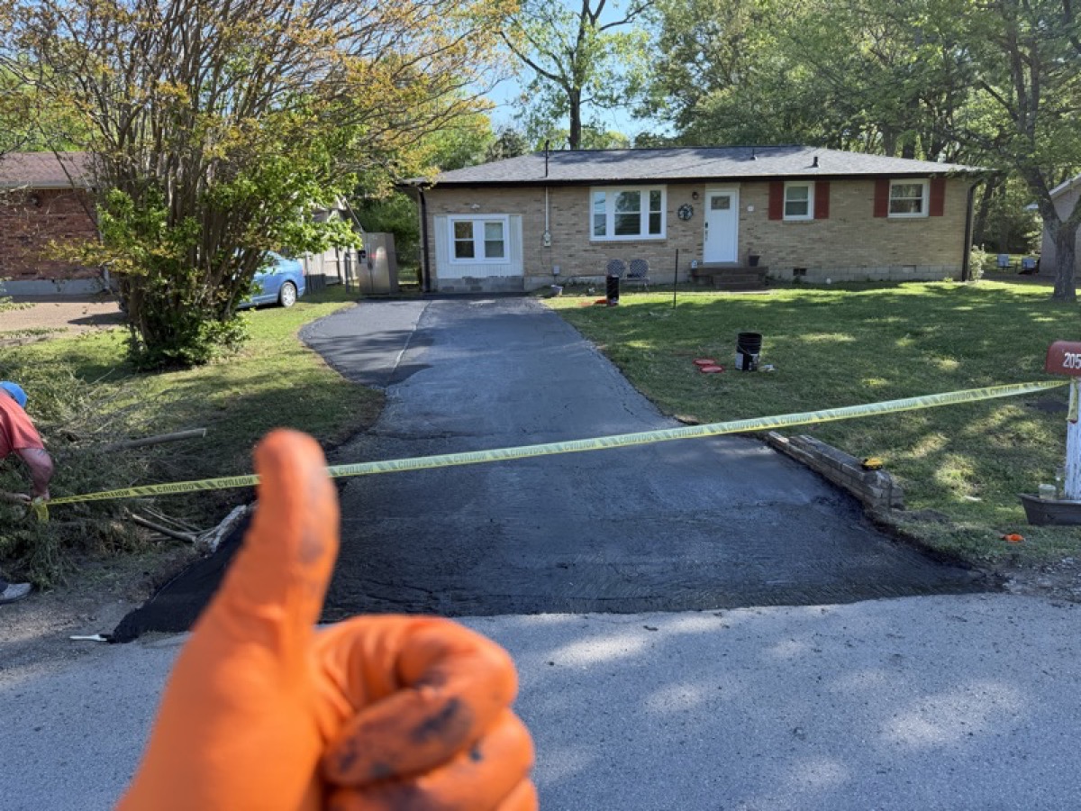 Driveway Sealing — Before & After